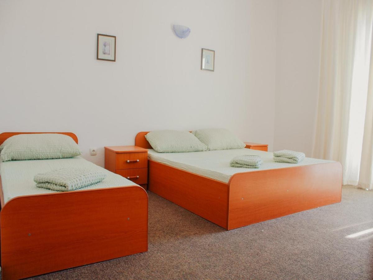 Apartments And Rooms Mato ネウム エクステリア 写真