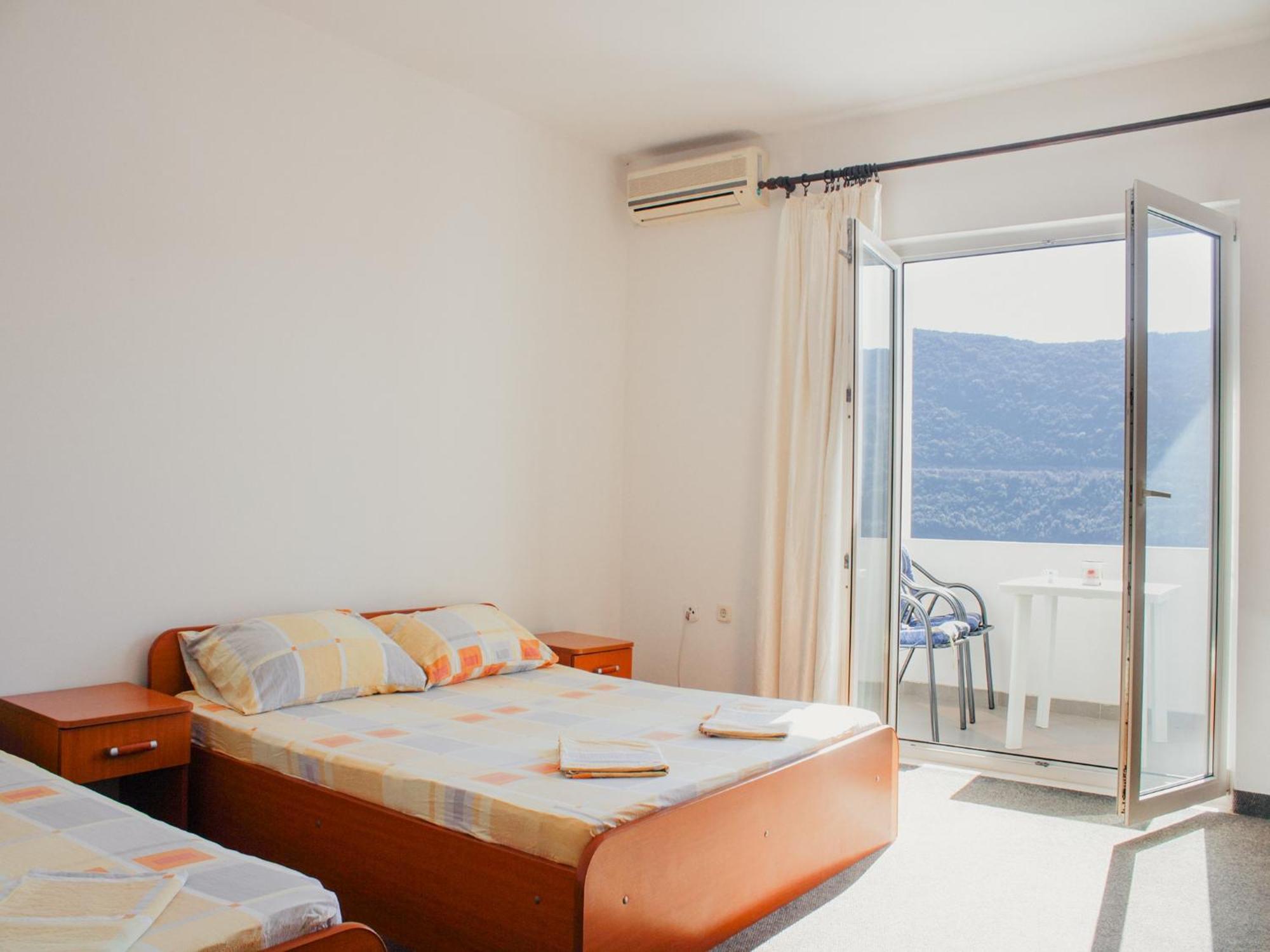 Apartments And Rooms Mato ネウム 部屋 写真